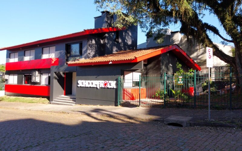 School of Rock Três Figueiras celebra chegada ao bairro com evento gratuito para a comunidade