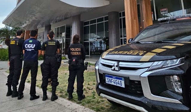 Polícia Federal executa ordens em etapa inédita da Operação Sem Desconto.