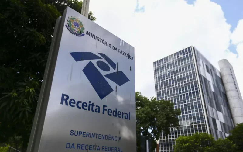 Receita Federal afirma que transações financeiras acima de R$ 5 mil não serão taxadas