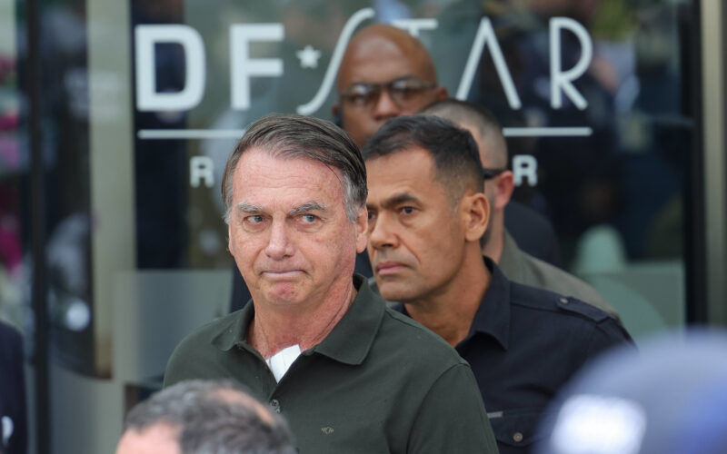 Moraes determina que Bolsonaro seja transferido para prisão em Brasília