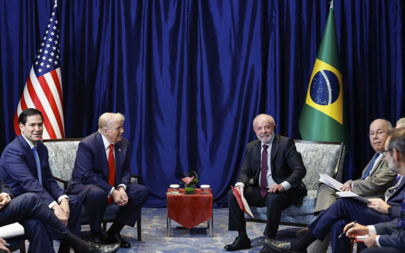 “Conversa telefônica entre Lula e Trump aborda economia, tarifas e situação na Venezuela”