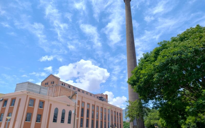 Previsão de clima ensolarado no Rio Grande do Sul para terça-feira (20); Temperaturas continuarão em alta ao longo da semana.