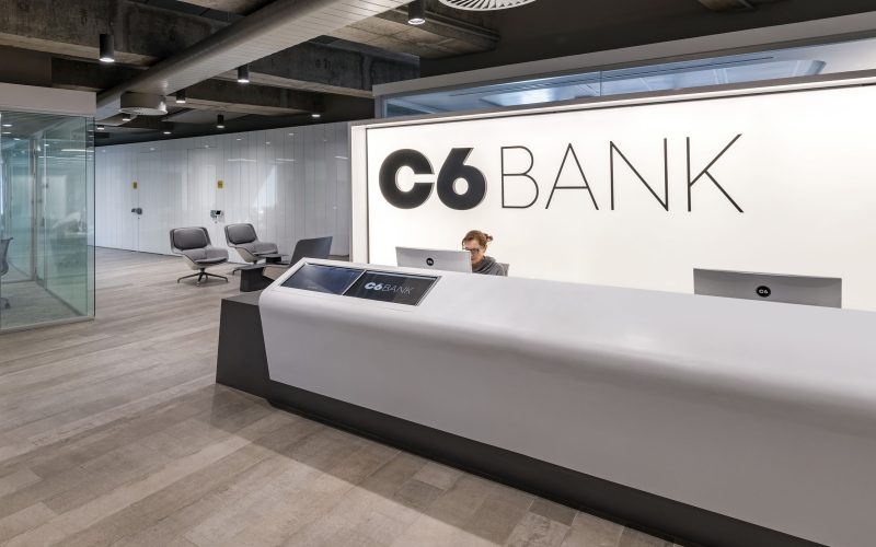 INSS interrompe novos consignados do C6 Bank e exige reembolso de R$ 300 milhões