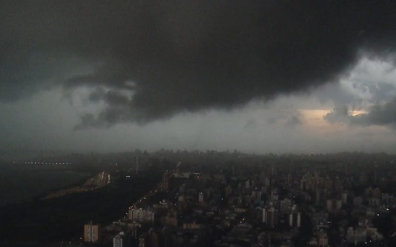 Alerta amarelo para tempestade no RS: região é monitorada pelo INMET