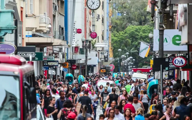 Alteração na escala de trabalho 6×1 pode impactar 37 milhões de profissionais no Brasil