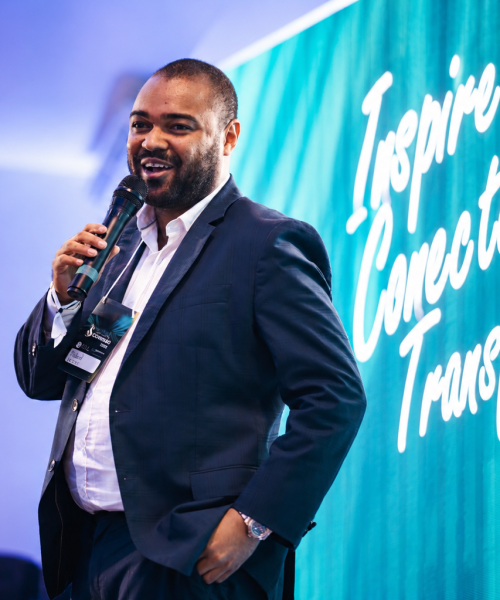 Aos 30 anos, Adriel Brendown intensifica pré-campanha a deputado federal com agenda em 23 cidades da Bahia