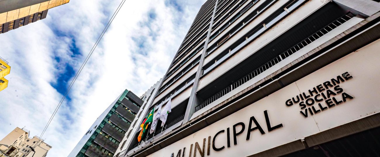 Prefeitura de Porto Alegre muda horário de atendimento devido ao jogo da Seleção Brasileira na segunda-feira