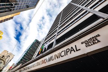 Prefeitura de Porto Alegre muda horário de atendimento devido ao jogo da Seleção Brasileira na segunda-feira