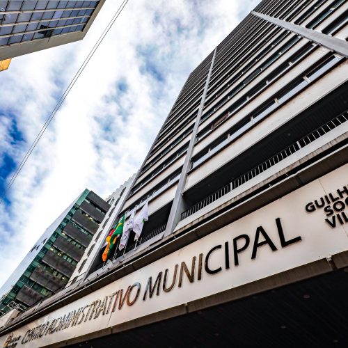 Prefeitura de Porto Alegre muda horário de atendimento devido ao jogo da Seleção Brasileira na segunda-feira