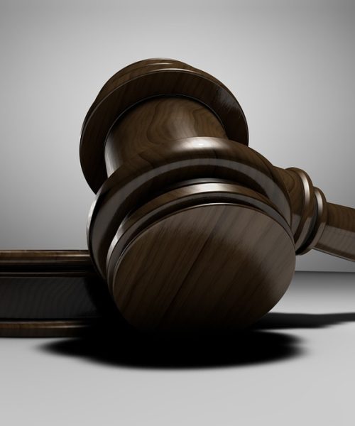 Clérigo é sentenciado por crimes de abuso sexual e posse de conteúdo ilícito em Guaíba
