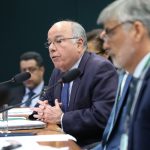 Ministro das Relações Exteriores do Brasil critica tarifas dos EUA por falta de fundamento válido